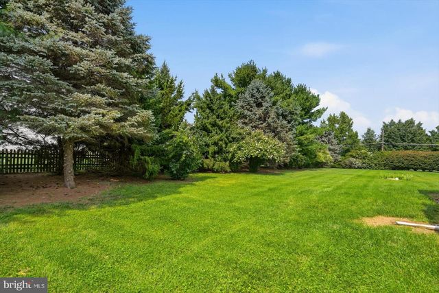 1197 LARKSPUR RD, Westminster, MD 21157