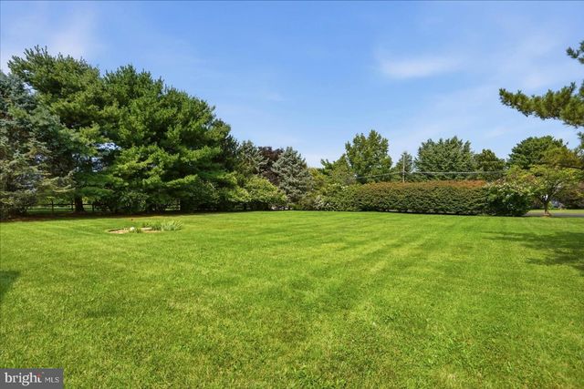 1197 LARKSPUR RD, Westminster, MD 21157