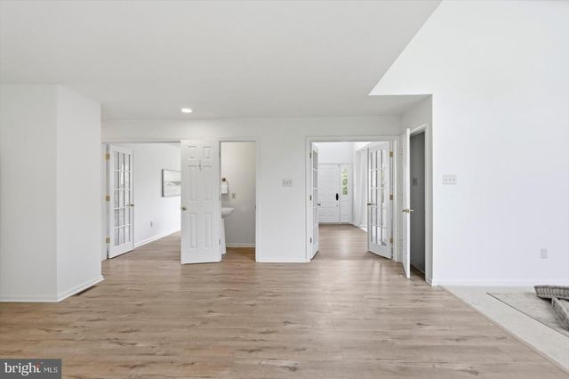 1197 LARKSPUR RD, Westminster, MD 21157