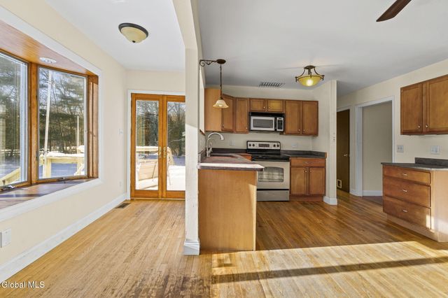 2 Norland Court, Wilton, NY 12866