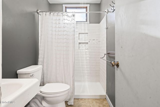 2 Norland Court, Wilton, NY 12866