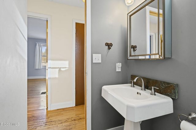 2 Norland Court, Wilton, NY 12866