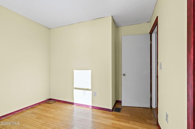 2 Norland Court, Wilton, NY 12866