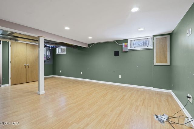 2 Norland Court, Wilton, NY 12866