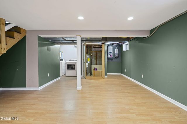 2 Norland Court, Wilton, NY 12866