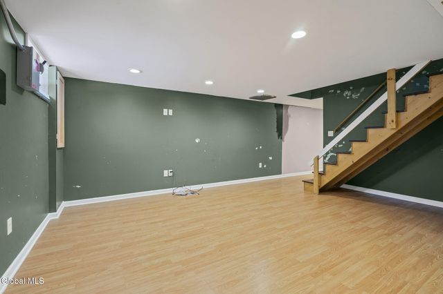 2 Norland Court, Wilton, NY 12866