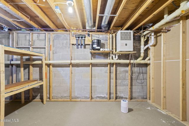 2 Norland Court, Wilton, NY 12866