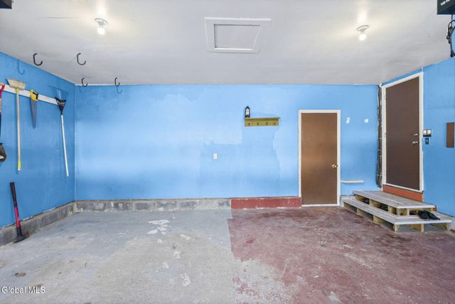 2 Norland Court, Wilton, NY 12866