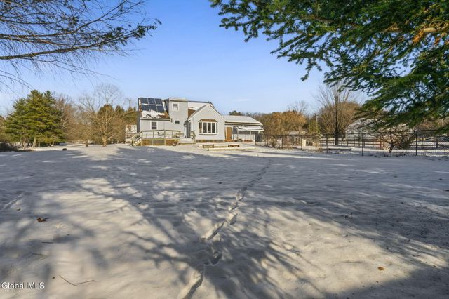 2 Norland Court, Wilton, NY 12866