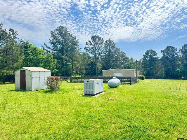 2036 CR 2807, Alto, TX 75925