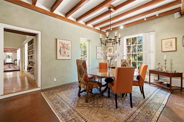 797 Camino Del Monte Sol, Santa Fe, NM 87505
