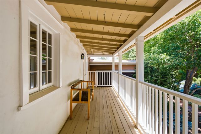 797 Camino Del Monte Sol, Santa Fe, NM 87505
