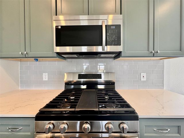 131 County Road 5102 B, Cleveland, TX 77327