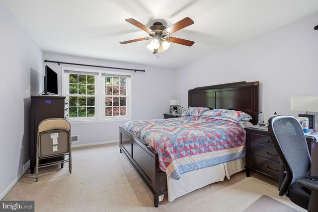 28 REDDING RIDGE DR, N Potomac, MD 20878