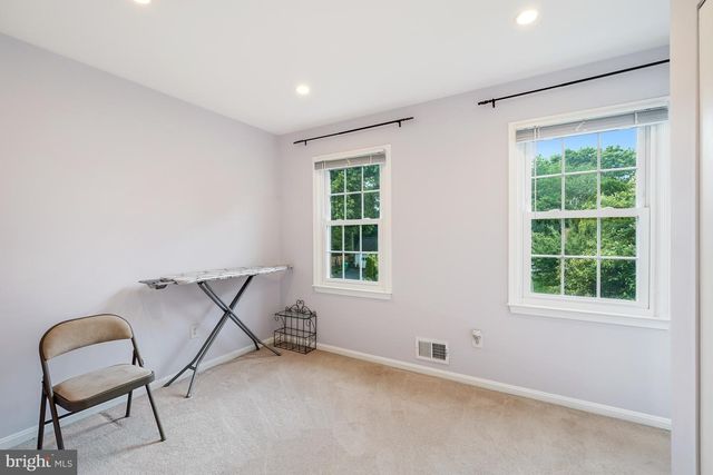 28 REDDING RIDGE DR, N Potomac, MD 20878