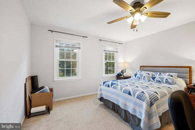 28 REDDING RIDGE DR, N Potomac, MD 20878