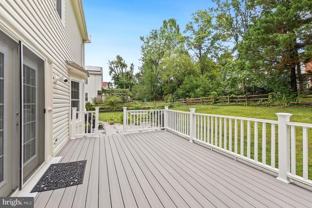 28 REDDING RIDGE DR, N Potomac, MD 20878