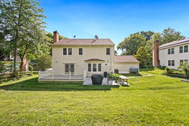 28 REDDING RIDGE DR, N Potomac, MD 20878