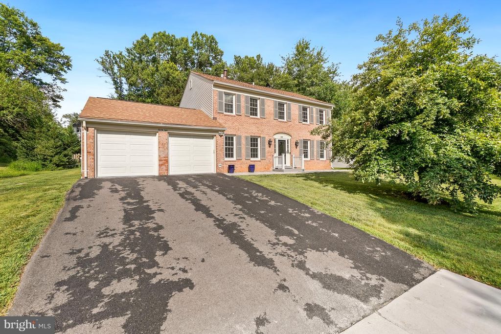 28 REDDING RIDGE DR, N Potomac, MD 20878
