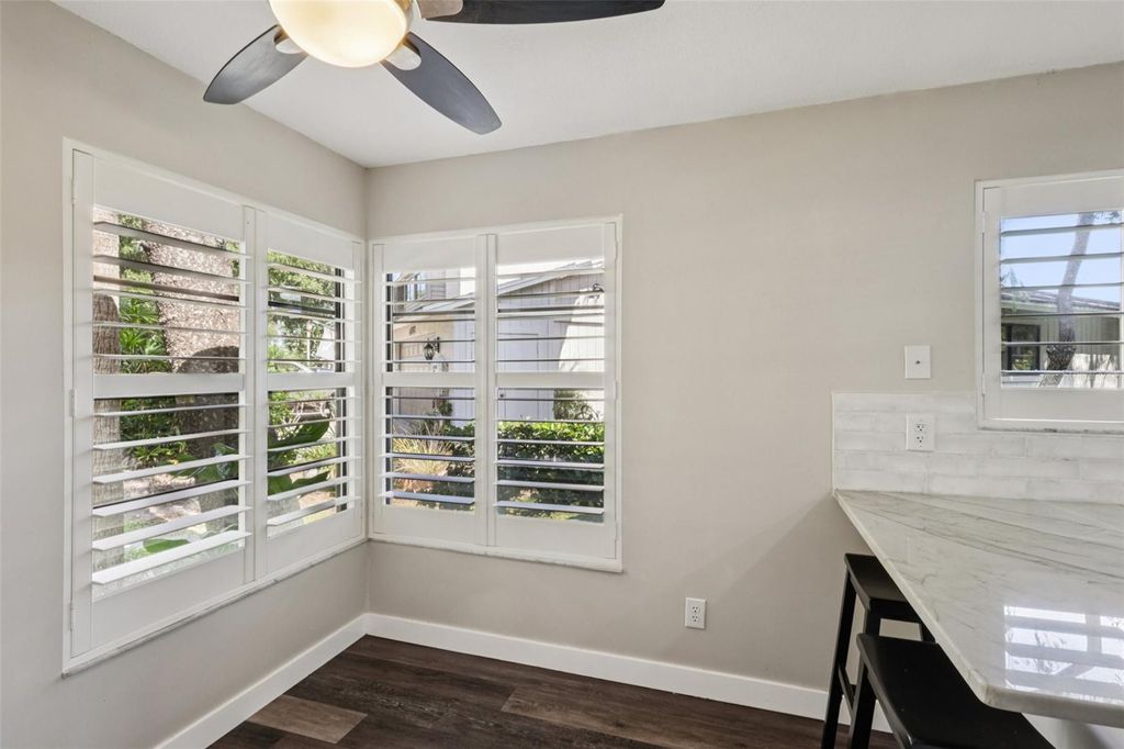 Image 11 of property listing at 4234 GOLF CLUB LANE, Tampa, FL 33618