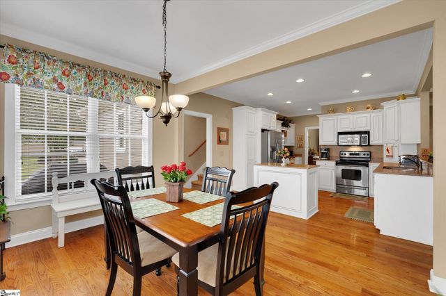 101 Edens Garden Way, Six Mile, SC 29682