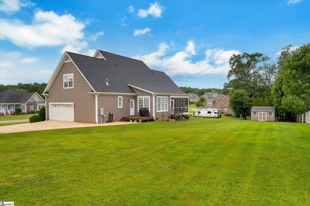 101 Edens Garden Way, Six Mile, SC 29682