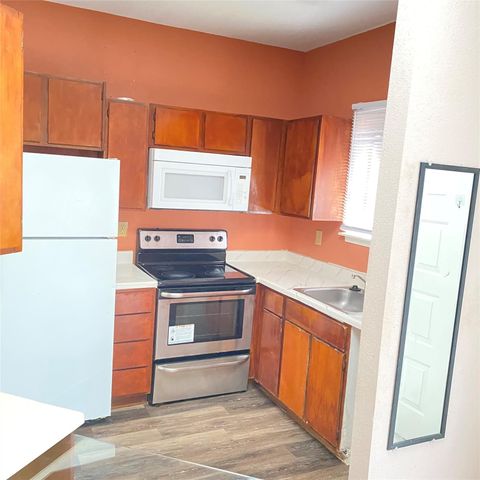 7901 Cambridge Street 36, Houston, TX 77054