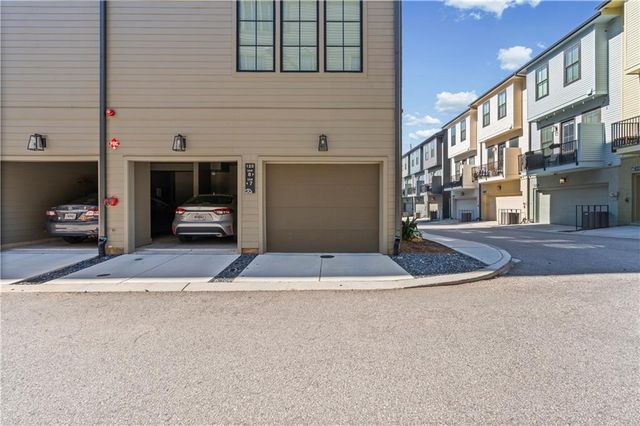 123 Beardon SE Circle 8, Atlanta, GA 30316