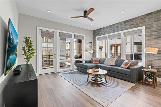 123 Beardon SE Circle 8, Atlanta, GA 30316