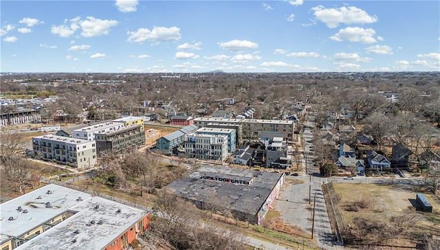 123 Beardon SE Circle 8, Atlanta, GA 30316