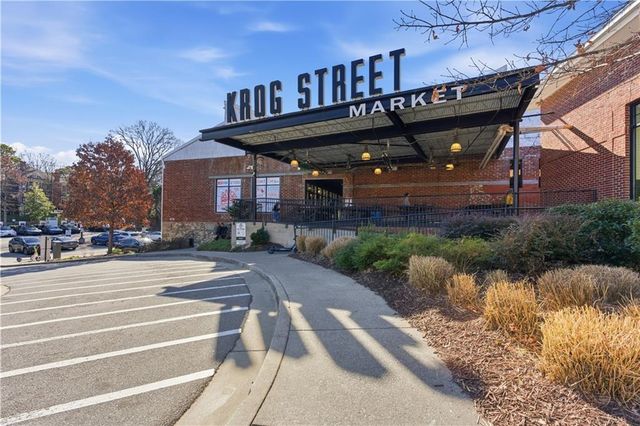 123 Beardon SE Circle 8, Atlanta, GA 30316