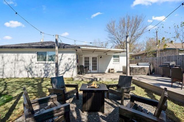 3814 Seabrook Street, Houston, TX 77021