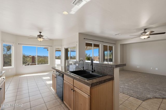 17540 S Indigo Crest Pass, Vail, AZ 85641