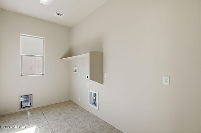 17540 S Indigo Crest Pass, Vail, AZ 85641