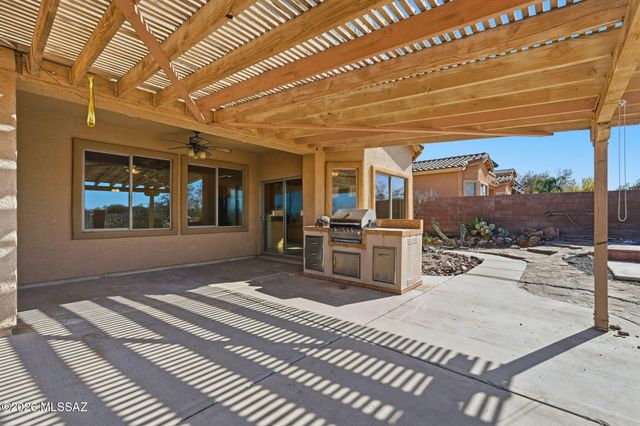 17540 S Indigo Crest Pass, Vail, AZ 85641