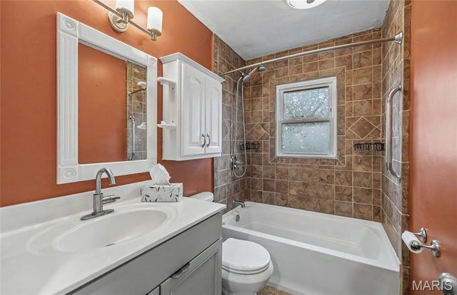 709 E 6th Street, Rolla, MO 65401