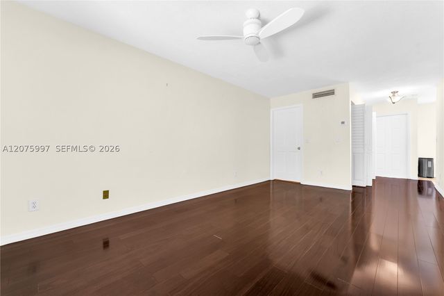 127 NW 108th Ave 643L, Pembroke Pines, FL 33026