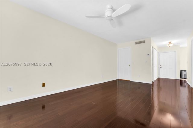 127 NW 108th Ave 643L, Pembroke Pines, FL 33026
