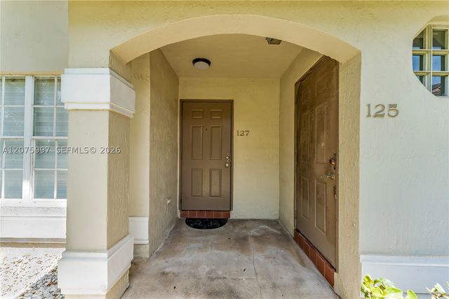 127 NW 108th Ave 643L, Pembroke Pines, FL 33026
