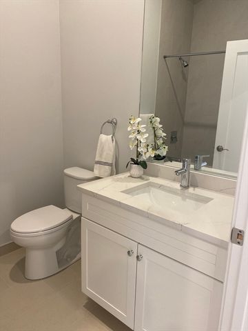 385 Pleasant St 15, Watertown, MA 02472