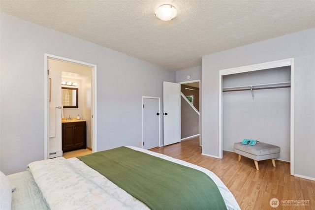 11040 NE Maine Street, Kingston, WA 98346