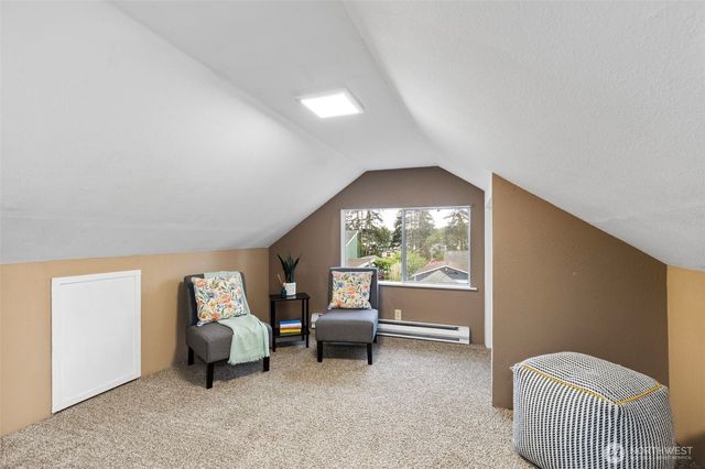 11040 NE Maine Street, Kingston, WA 98346