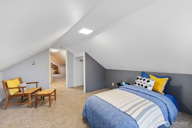 11040 NE Maine Street, Kingston, WA 98346