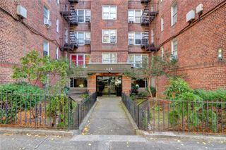 325 E 201st 6E, Bronx, NY 10458