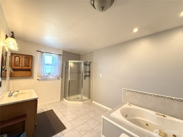 356 N Butter Clam Street SW, Ocean Shores, WA 98569