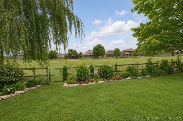 1532 W Trenton Street, Broken Arrow, OK 74012