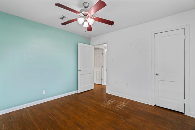 7511 Magnolia Street, Houston, TX 77023