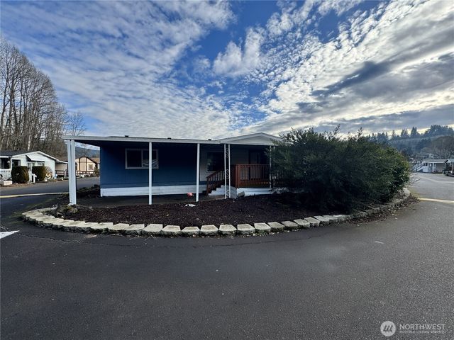 2430 Meadowlark Lane, Kelso, WA 98626