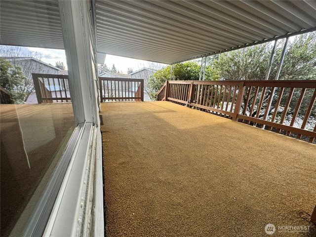 2430 Meadowlark Lane, Kelso, WA 98626