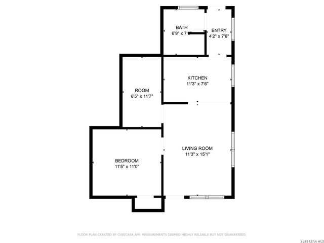 1828 W MILL ST, New Braunfels, TX 78130
